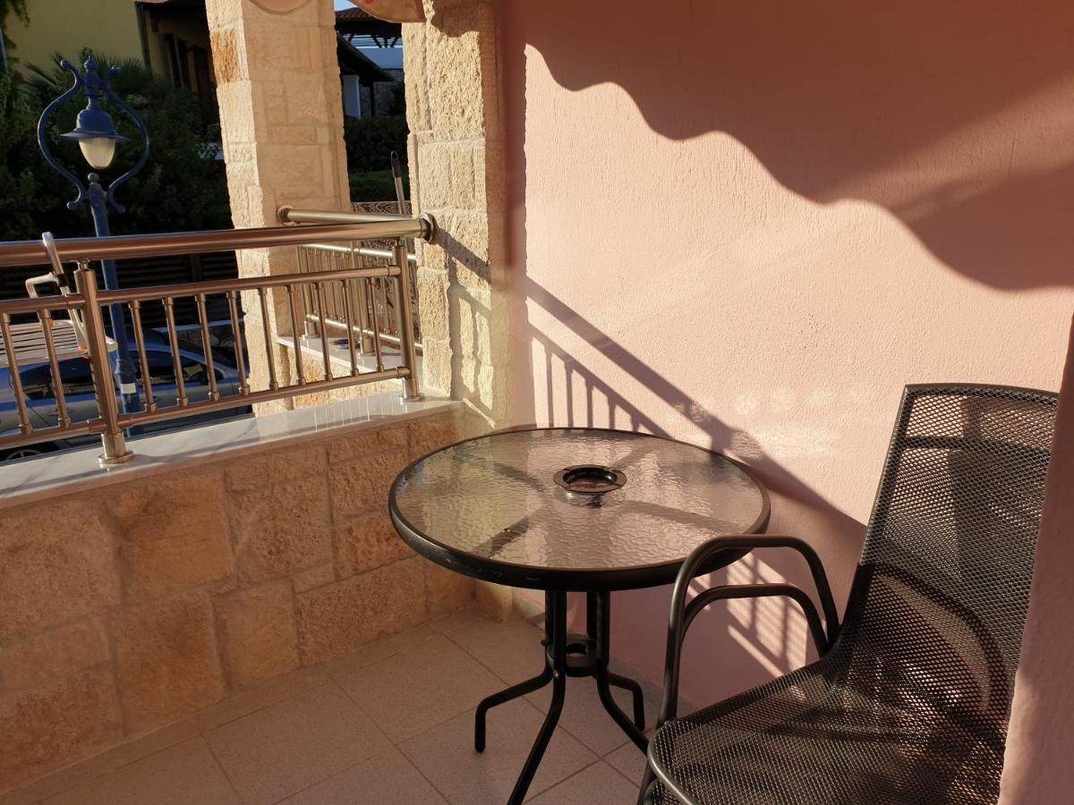 אפרטהוטל פפקוהורי Fouli House מראה חיצוני תמונה